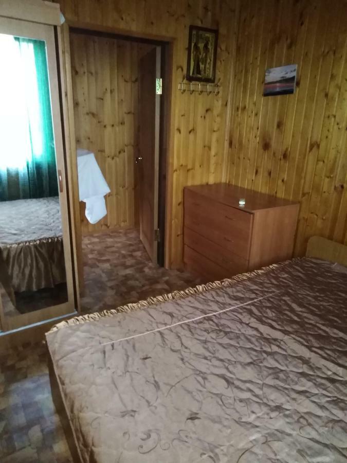 У Моря Пицунда Экстерьер фото