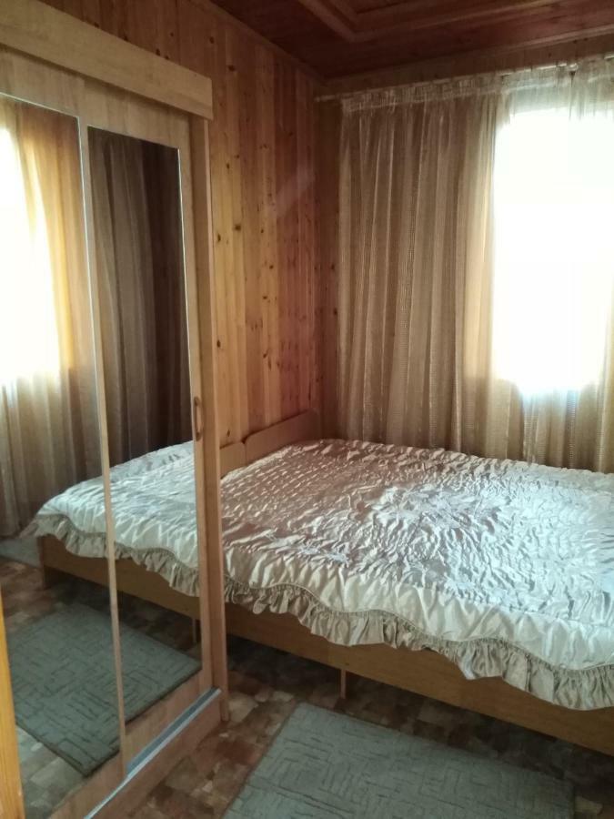 У Моря Пицунда Экстерьер фото